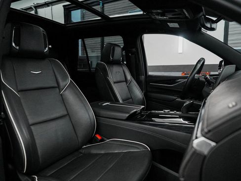 Used 2024 Cadillac Escalade Sport image 39