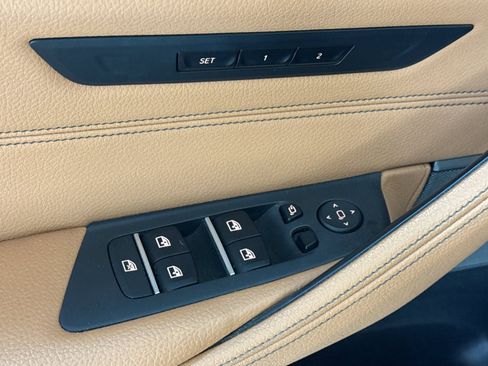 Used 2020 BMW 530i w/ M Sport Package RWD image 13