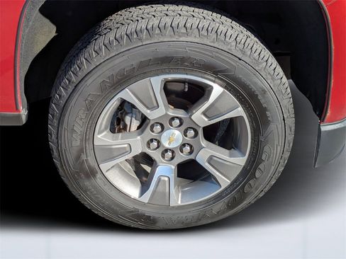 Used 2016 Chevrolet Colorado Z71 image 10