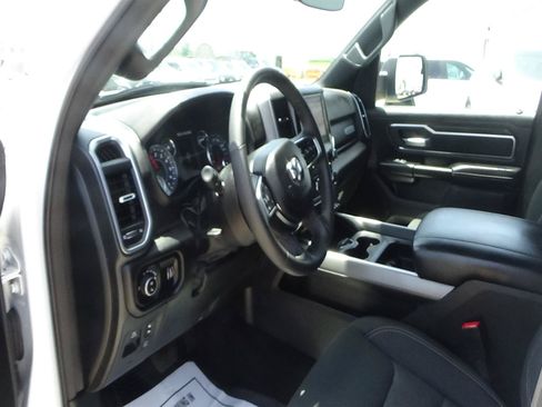 Certified 2025 RAM 1500 Big Horn AWD/4WD image 16