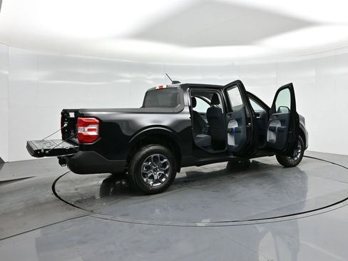 Used 2025 Ford Maverick XLT FWD image 5