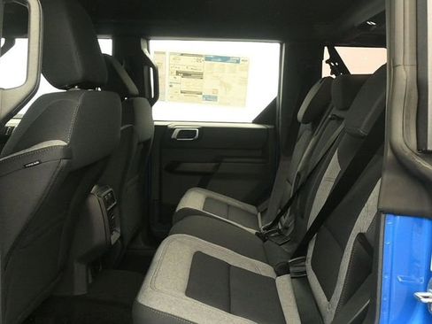 New 2026 Ford Bronco Base image 10