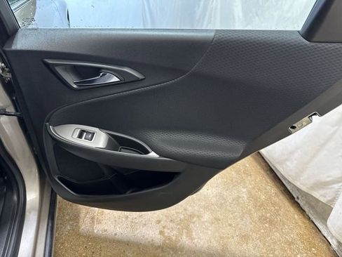Used 2024 Chevrolet Malibu LT FWD image 24