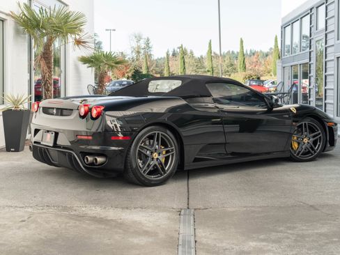 Used 2005 Ferrari F430 Spider image 9