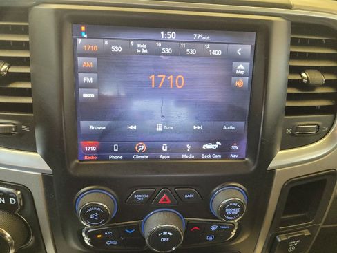 Used 2018 RAM 1500 Big Horn AWD/4WD image 25
