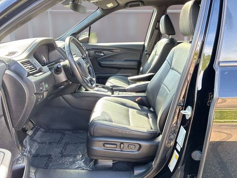 Used 2021 Honda Passport Touring image 27