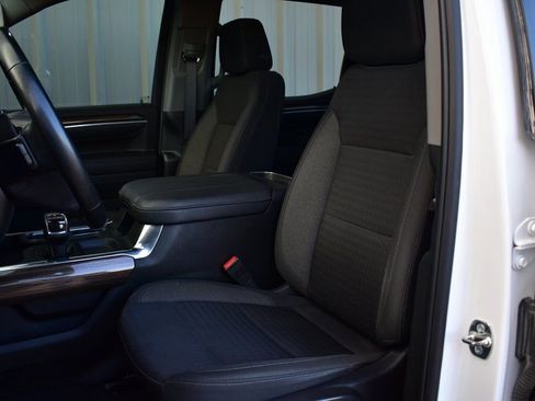 Used 2025 Chevrolet Silverado 1500 LT image 19