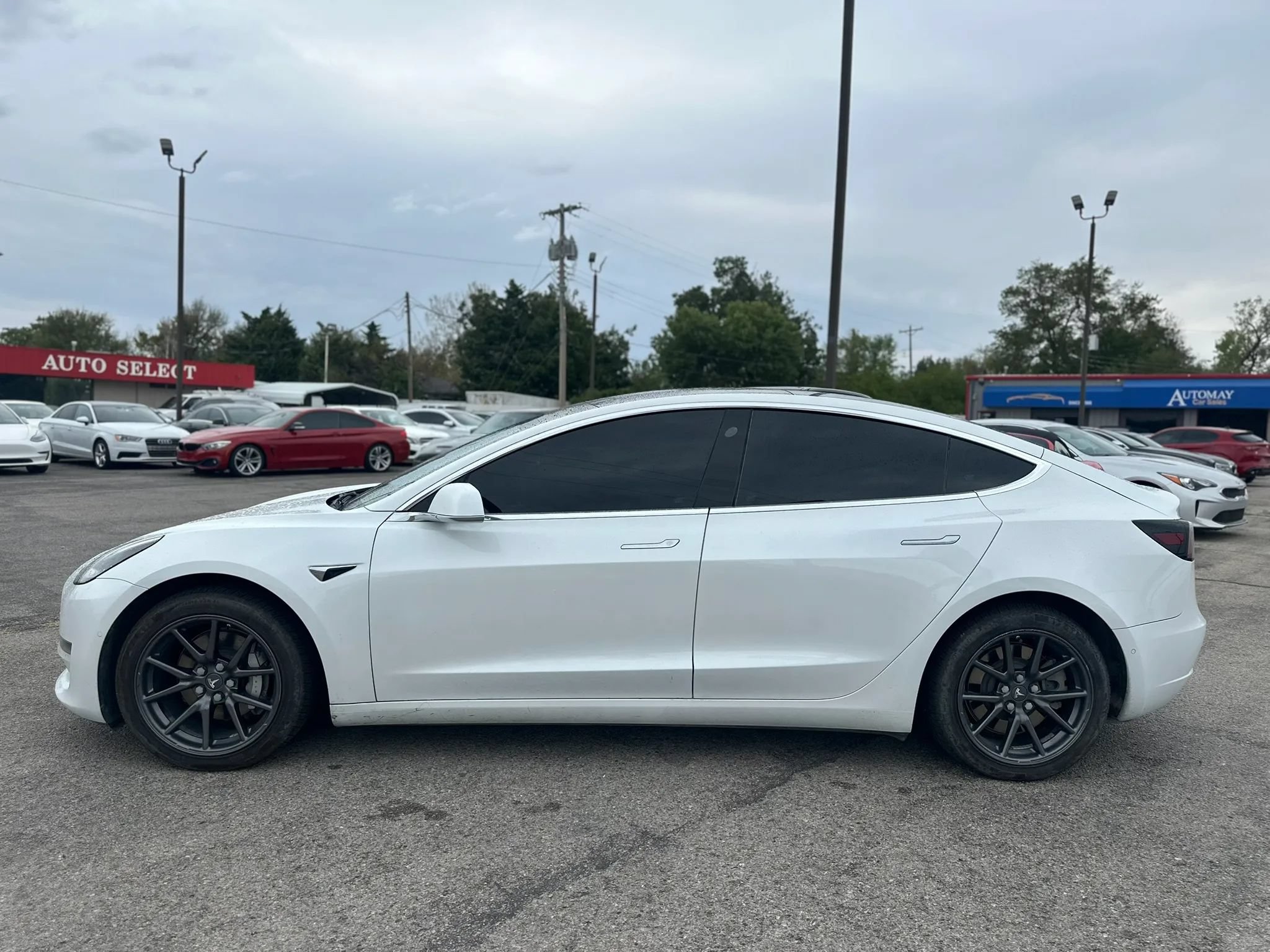 Used 2020 Tesla Model 3 Long Range AWD/4WD image 9