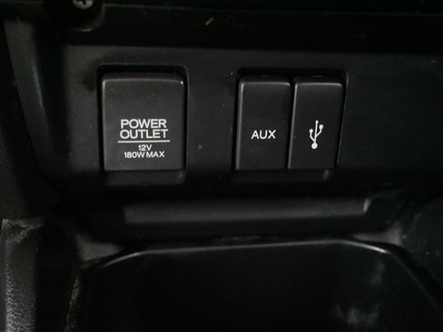 Used 2015 Honda Fit LX image 29