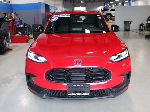 Used 2024 Honda HR-V Sport image 2