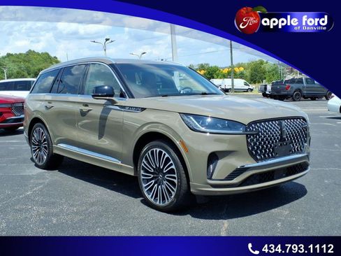 Used 2025 Lincoln Aviator Black Label AWD/4WD image 1