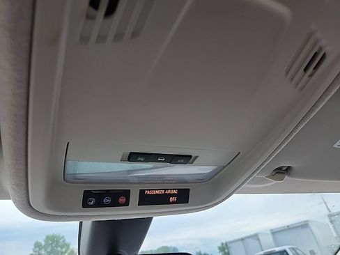 Used 2018 Chevrolet Cruze LS FWD image 12