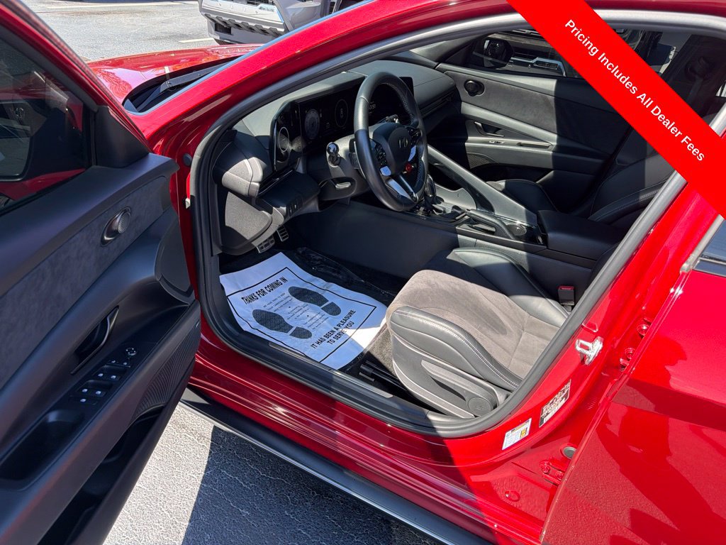 Used 2025 Hyundai Elantra N FWD image 2