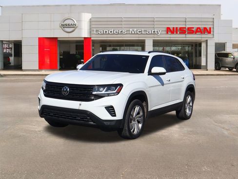 Used 2020 Volkswagen Atlas Cross Sport SEL image 1