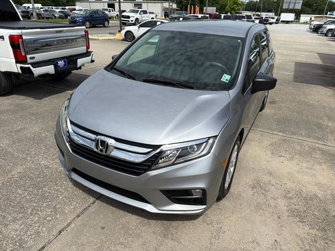 Used 2019 Honda Odyssey LX image 13