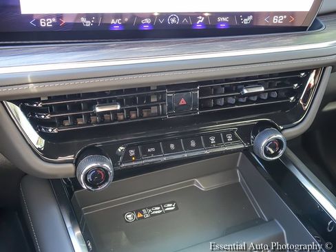 New 2026 Chevrolet Tahoe LT w/ Comfort Package AWD/4WD image 18