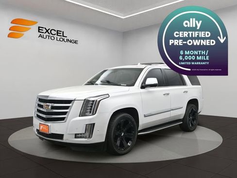 Used 2020 Cadillac Escalade Luxury image 1