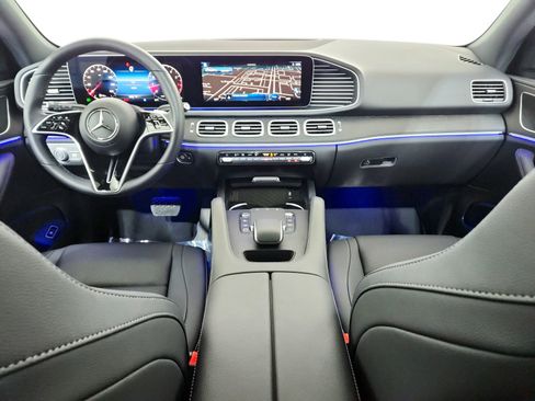 Used 2025 Mercedes-Benz GLE 350 4MATIC image 27