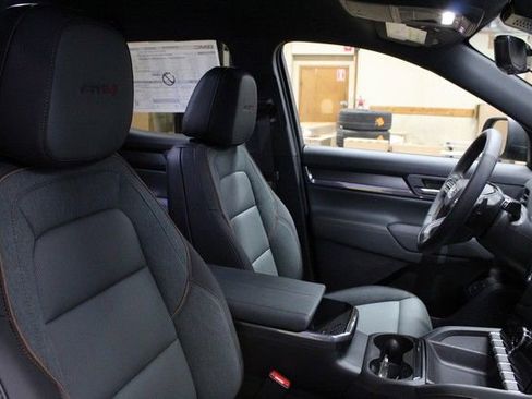 New 2026 GMC Terrain AT4 AWD/4WD image 10
