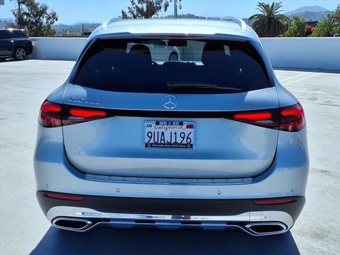 Used 2025 Mercedes-Benz GLC 300 image 22