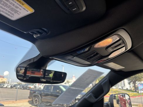 Used 2022 RAM 1500 Laramie image 22