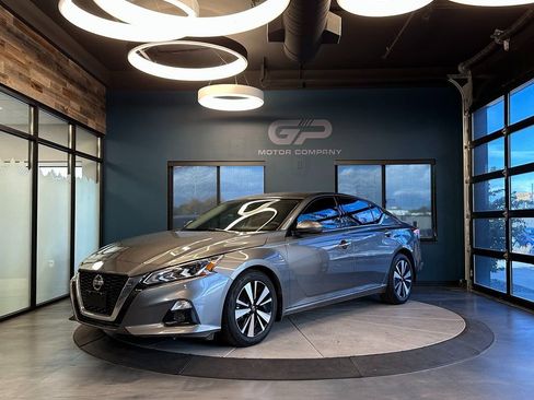 Used 2022 Nissan Altima 2.5 SL image 7