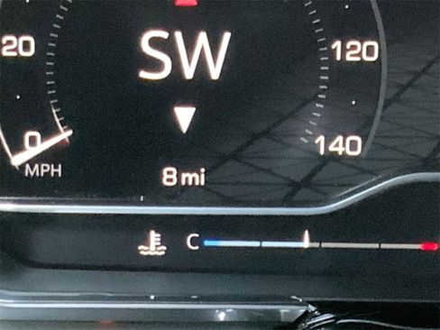 New 2025 GMC Sierra 1500 Elevation w/ Preferred Package image 13