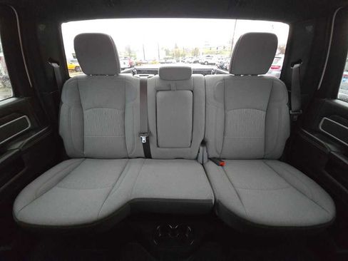 Used 2024 RAM 2500 Big Horn image 18