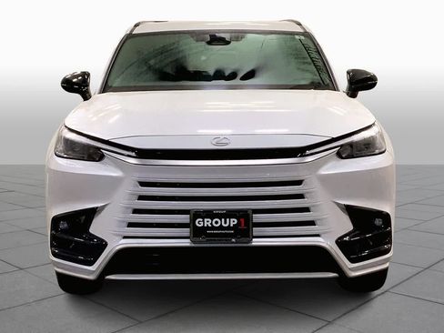 New 2026 Lexus TX 500h F SPORT Performance Premium image 3