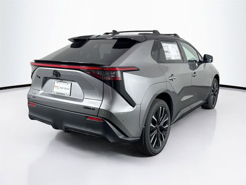 Certified 2026 Toyota bZ image 12