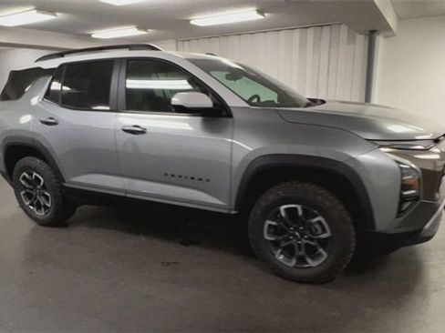 New 2026 Chevrolet Equinox ACTIV image 2