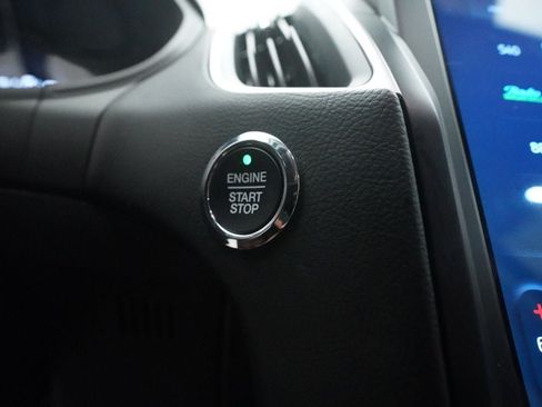 Used 2024 Ford Edge SEL w/ Convenience Package AWD/4WD image 33