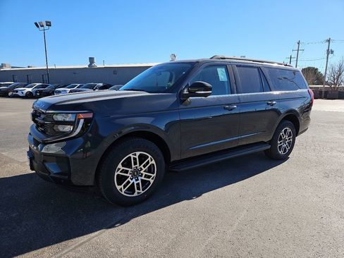 New 2025 Ford Expedition Max Active image 5