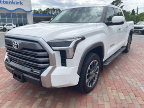 Used 2024 Toyota Tundra Limited w/ Power Package AWD/4WD image 1