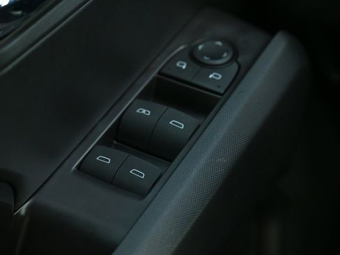 Certified 2024 Chevrolet Colorado LT w/ LT Convenience Package III image 24