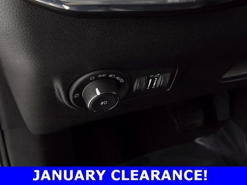 Certified 2022 Jeep Compass Limited image 21