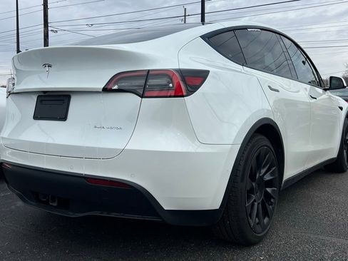 Used 2021 Tesla Model Y Long Range image 7