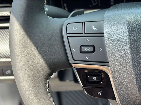 New 2026 Toyota Camry SE FWD image 13