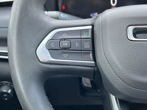 Used 2025 Jeep Compass Limited w/ High Altitude Package AWD/4WD image 18