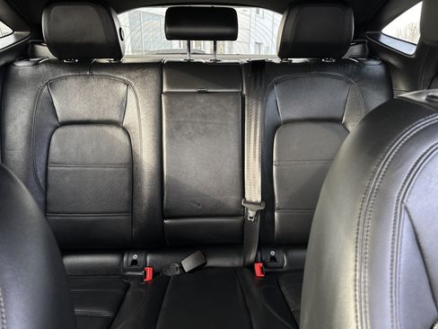 Used 2022 Jaguar E-PACE SE image 25