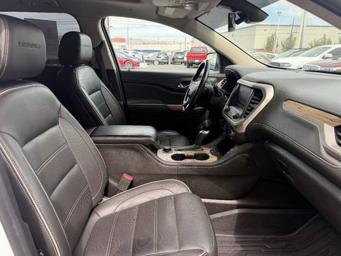 Used 2019 GMC Acadia Denali w/ Technology Package AWD/4WD image 14