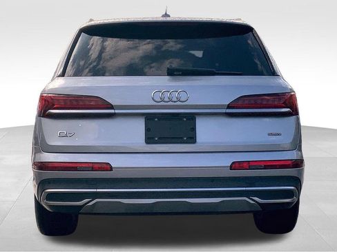 Used 2022 Audi Q7 2.0T Premium w/ Convenience Package image 4