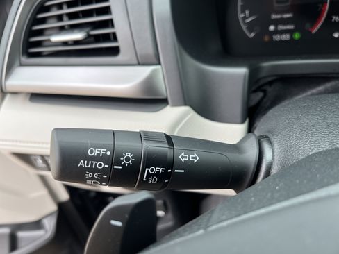 Certified 2026 Honda Odyssey EX-L image 24