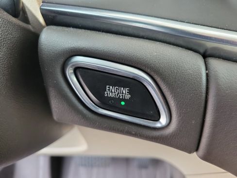 Used 2017 Buick LaCrosse FWD image 21