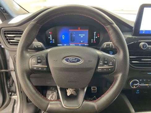 Used 2023 Ford Escape ST-Line w/ Cold Weather Package image 23