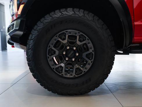 Used 2025 Ford F150 Raptor w/ Equipment Group 803A Raptor R AWD/4WD image 26