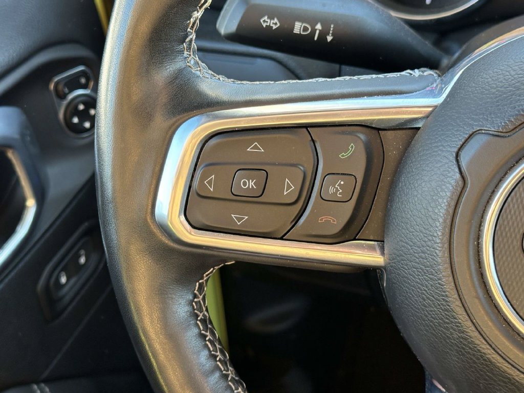 Used 2023 Jeep Wrangler Unlimited Sahara w/ Cold Weather Group AWD/4WD image 27
