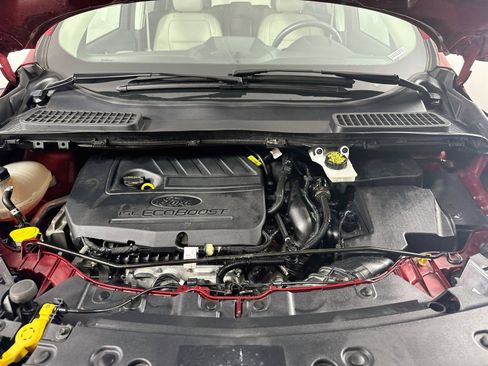 Used 2018 Ford Escape SEL w/ Ford Safe & Smart Package FWD image 29
