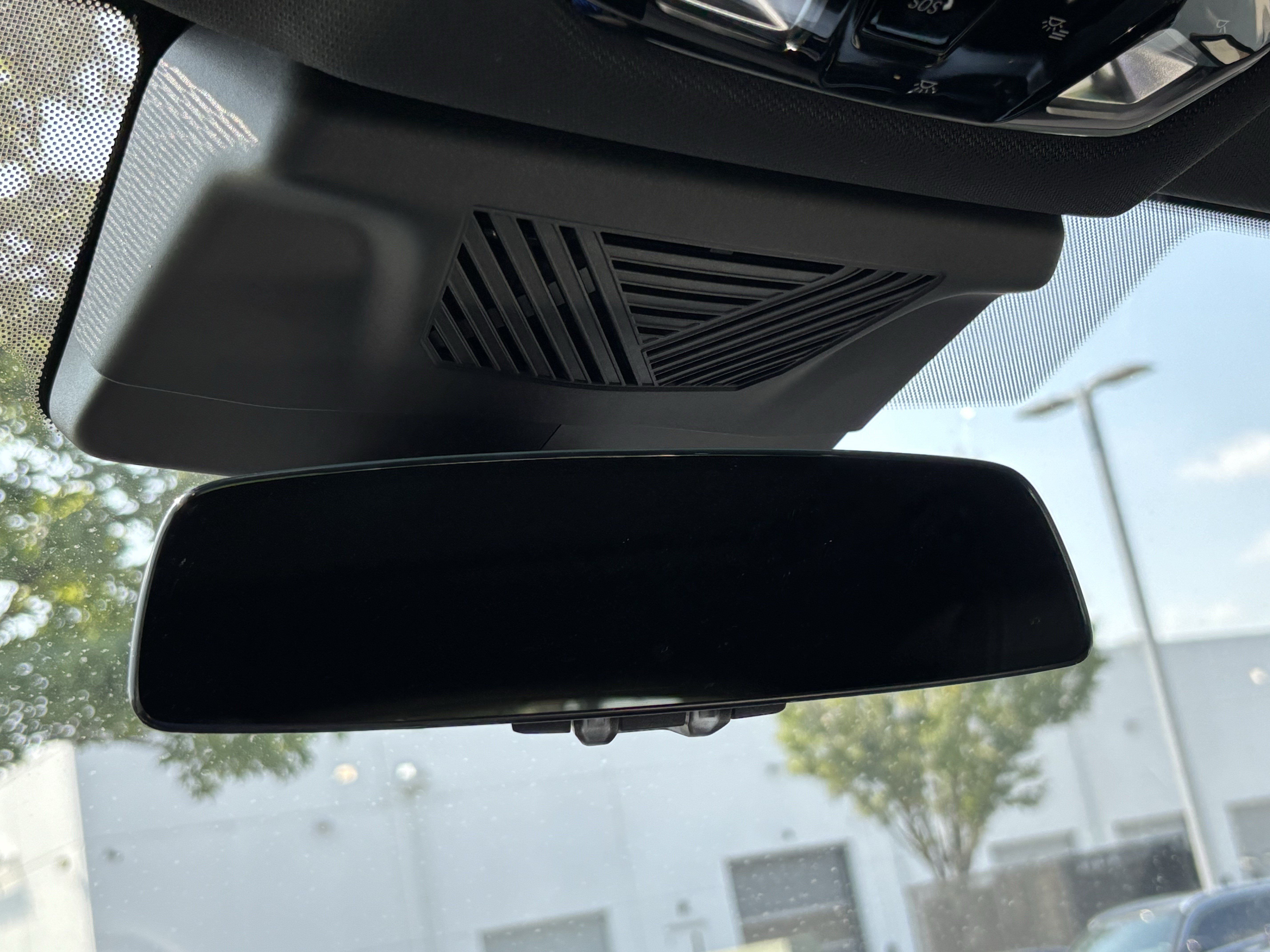 Certified 2025 BMW X1 xDrive28i AWD/4WD image 27