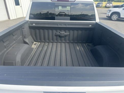 Used 2022 Chevrolet Silverado 1500 LTZ AWD/4WD image 6